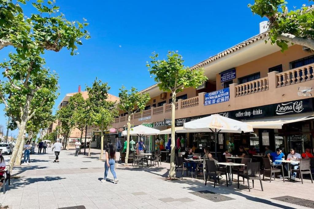 Cozy Central Studio Near The Beach Benalmadena Luaran gambar